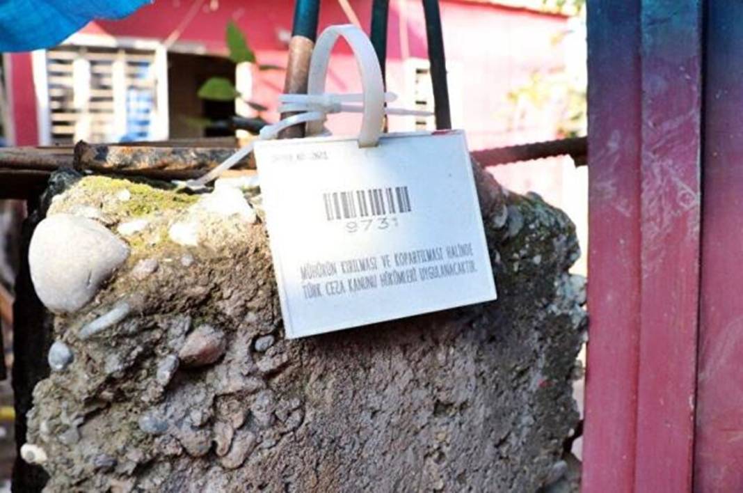 Kazı çalışmasına giden geri dönmedi, cesetleri dahi bulunamadı! Evin altında başka boyuta açılan kapı var 3